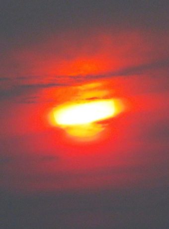 Interesting sunset pics in Alburgh, Vermont last night