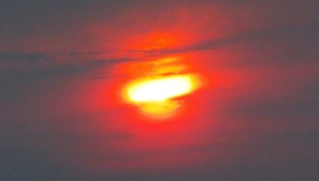 Interesting sunset pics in Alburgh, Vermont last night