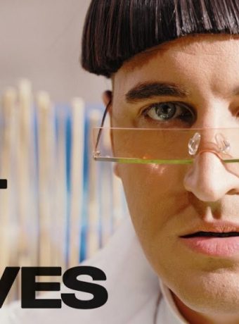 Video Thumbnail: Electric Callboy - WE GOT THE MOVES (OFFICIAL VIDEO)